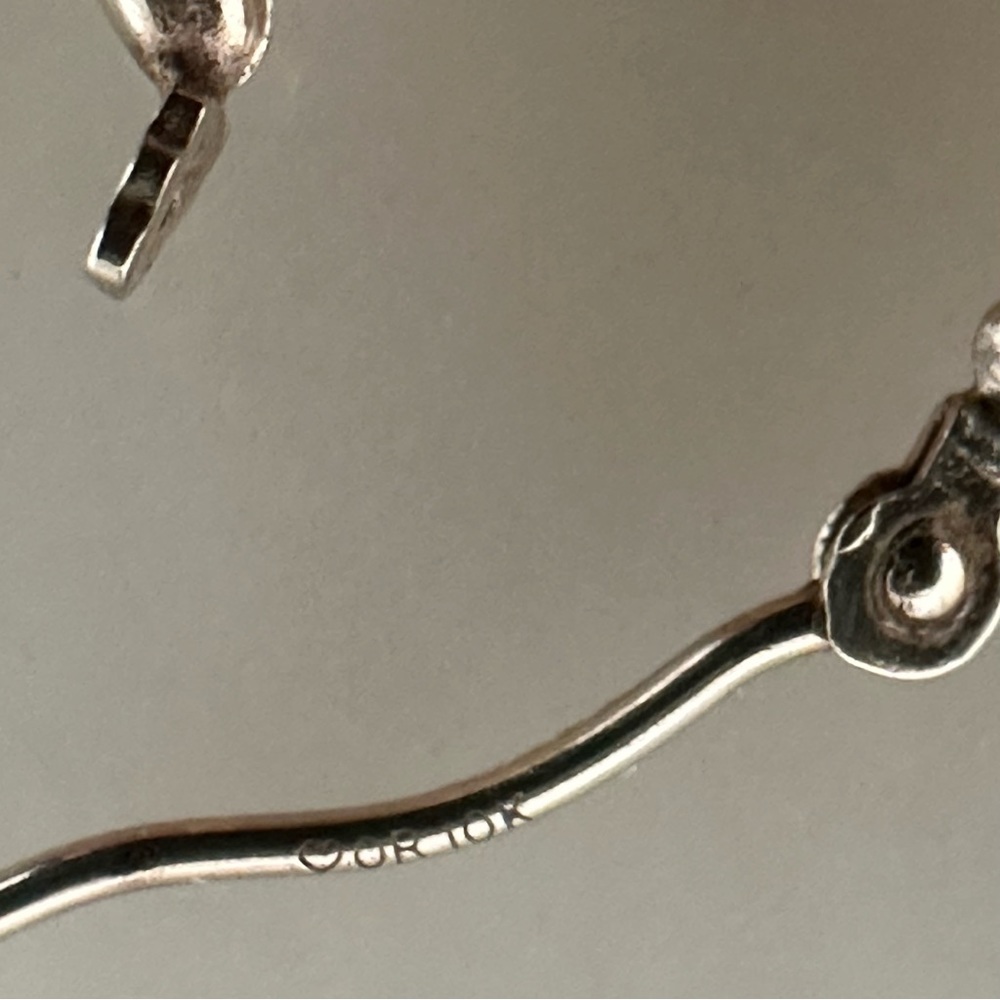10k Solid Gold Hollowed Hammered Hoop Earrings - Picture 3 of 15